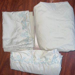 Huntinghome Microfiber Beige Embroidered Queen Sheet Set